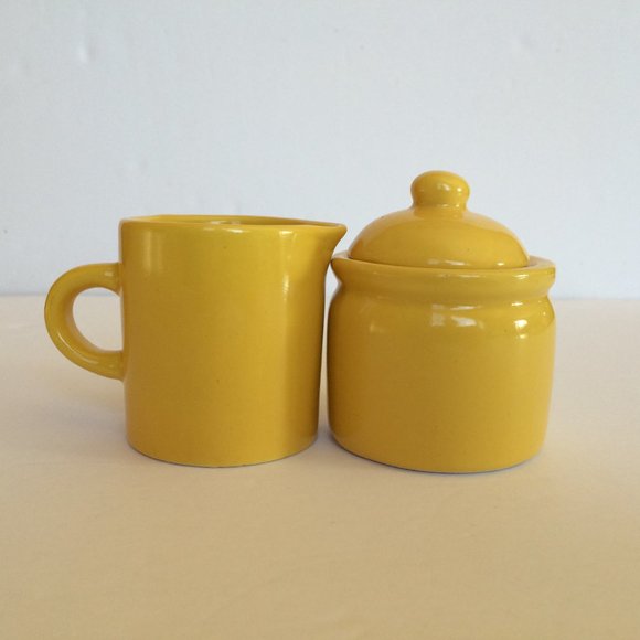 Funny Scary Face 3D Protruding Nose Sugar Bowl Creamer Set Mustard Yellow - Picture 3 of 11